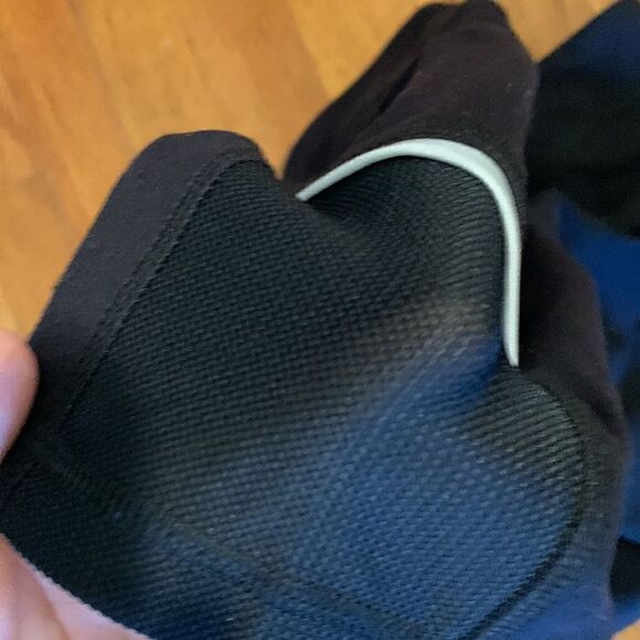 EUC Kyodan black bike shorts! Size S - Picture 4 of 4